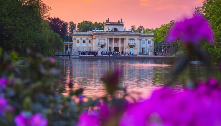 Wakacje bon turystyczny Warszawa