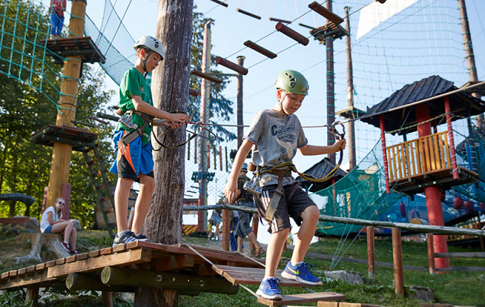 [TOP 2.] Park Linowy Złota Grań, Zakopane atrakcje dla dzieci / źródło: www.park-linowy.com.pl/